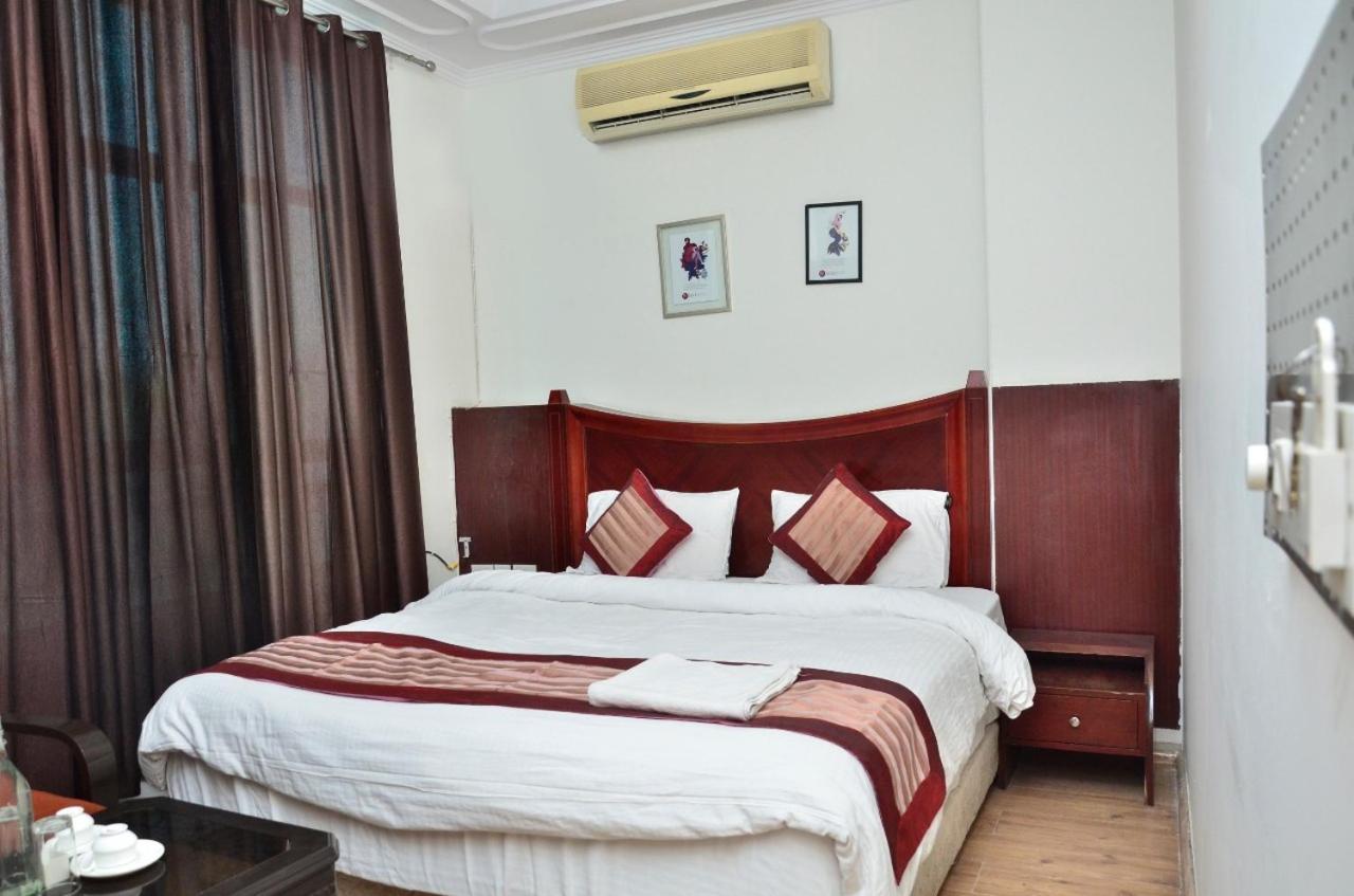 Ddr Hotel Residency Gurgaon Eksteriør billede